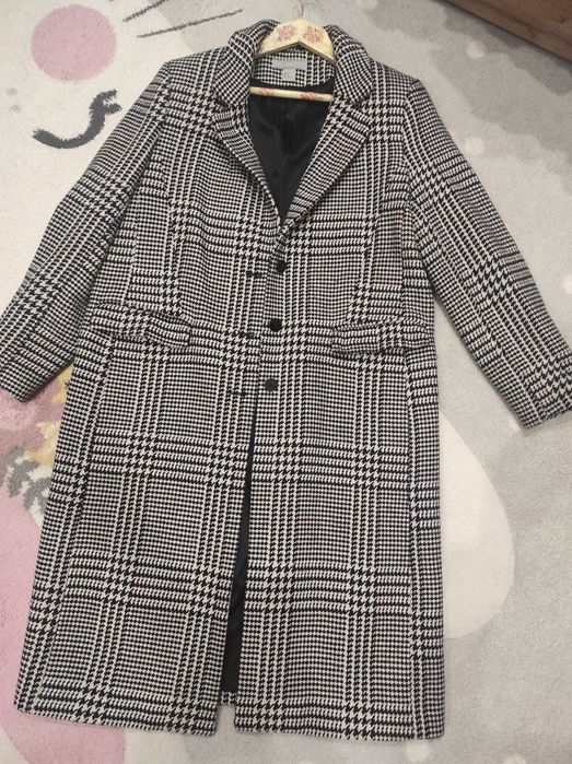 Страхотно палто H&M
