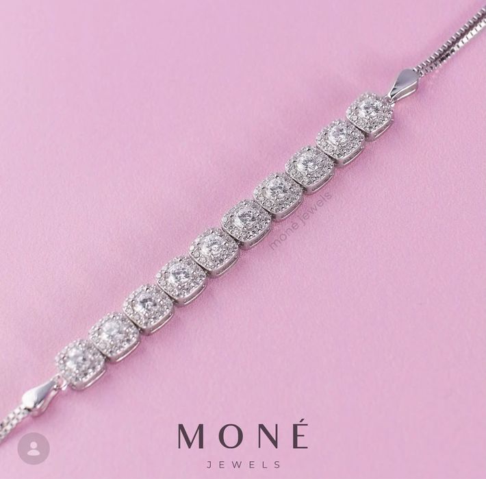mone браслет из серебро