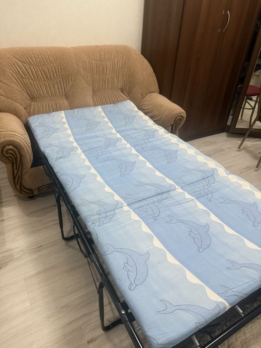 Малый диван с креслом