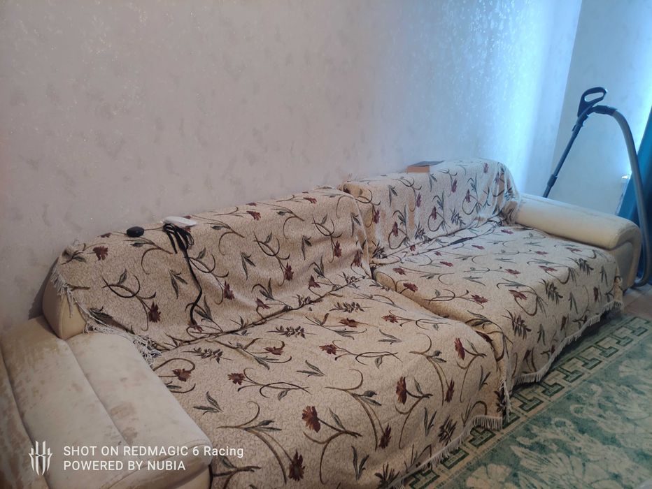 Диван заберите бесплатно