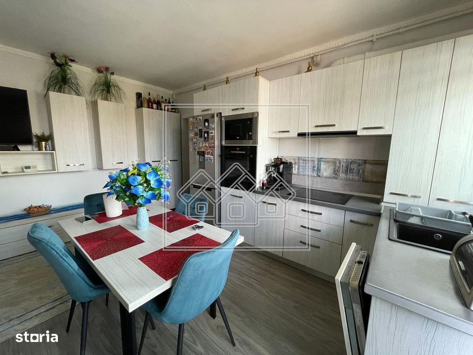 Apartament 3 camere la etaj 1, mobilat, disponibil imediat — fotografia 3