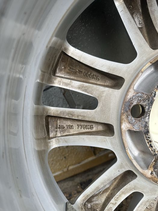 Продам резину с дисками