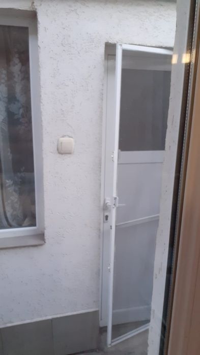 Продавам къща до новия стадион