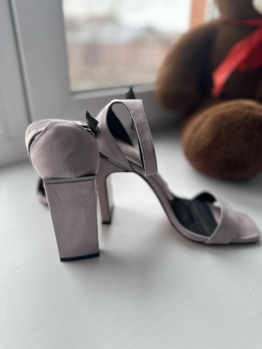 Продам туфли в хорошем состоянии