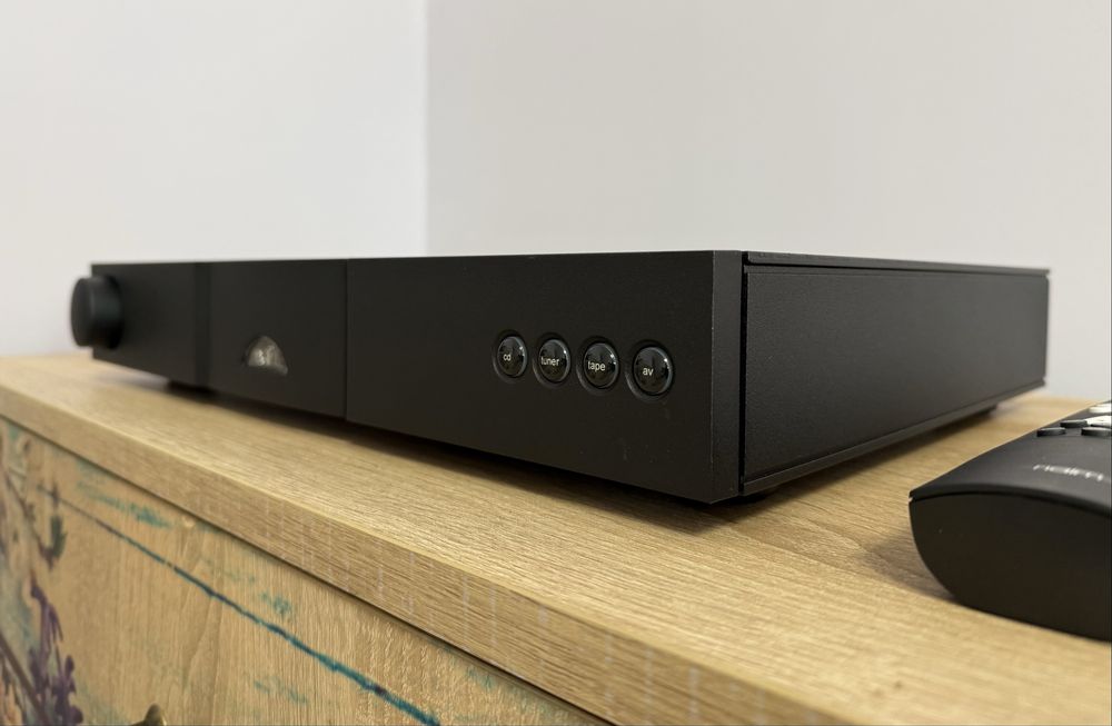 Усилвател NAIM Nait 5i