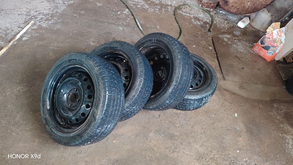 Продаю балоны размер 15