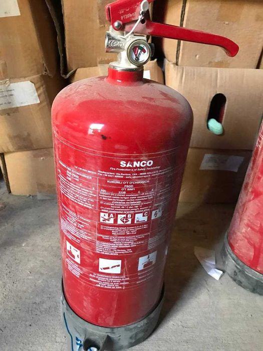 Огнетушитель  порошковый