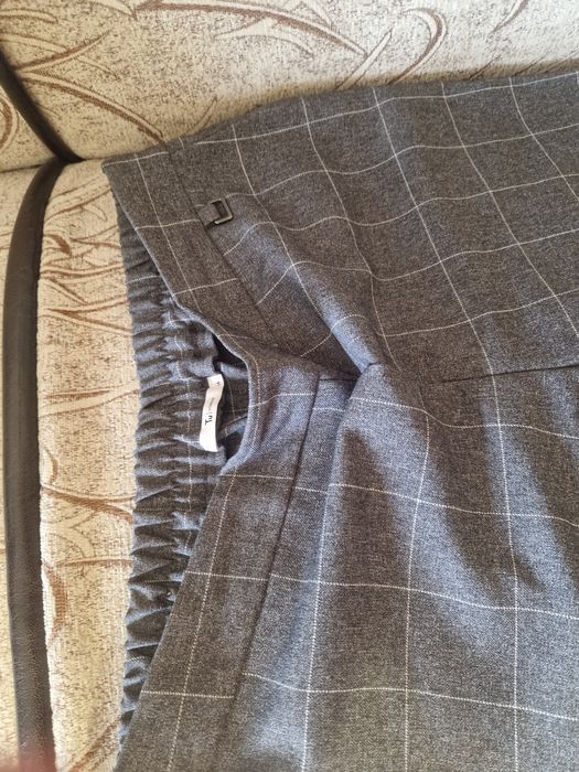 Pantaloni de damă