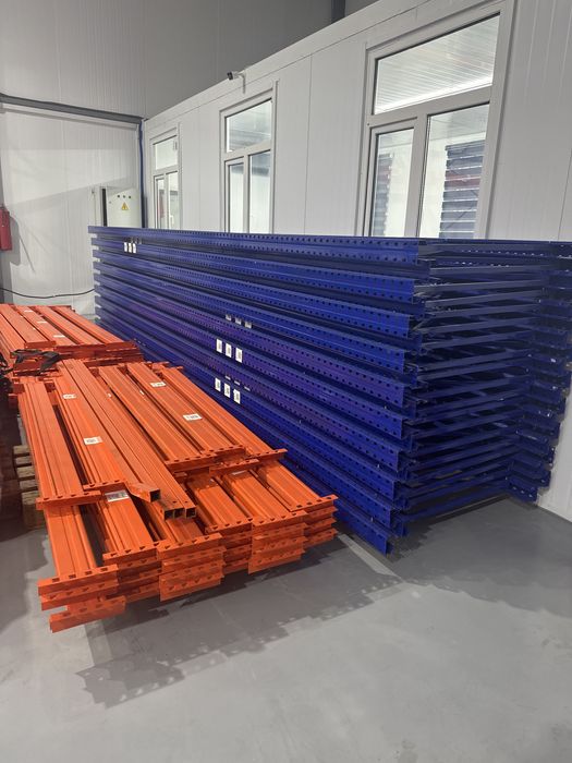 Продается  Металлические стеллажи Б/У полочные стеллажи складские