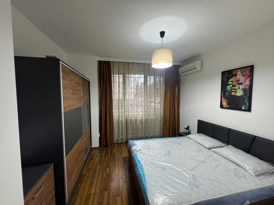 Дава се под наем Тристаен апартамент в София, Медицинска академия - 90 кв.м за 957.27 € - Снимка #11