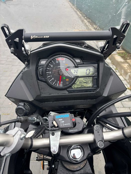 suzuki DL650 XT v strom