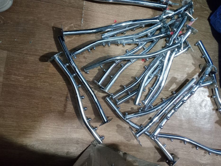 Manikentlar sotiladi