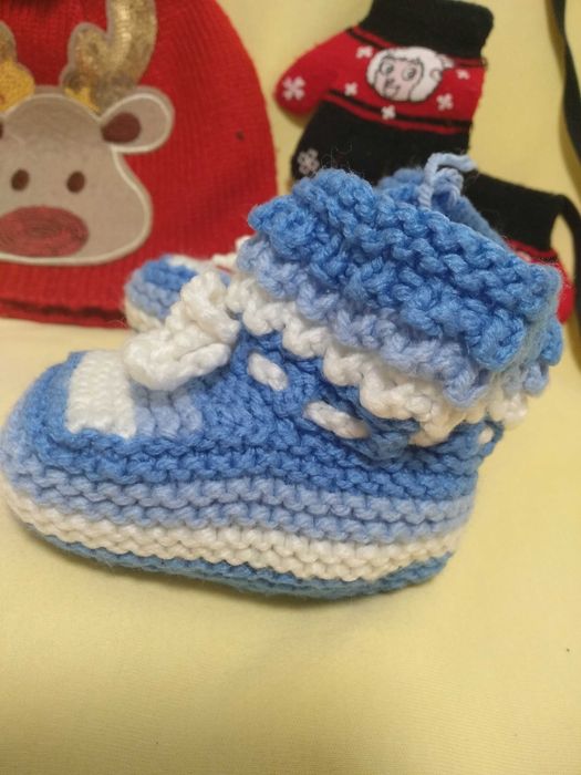 Нови бебешки и детски терлици ръчно плетиво