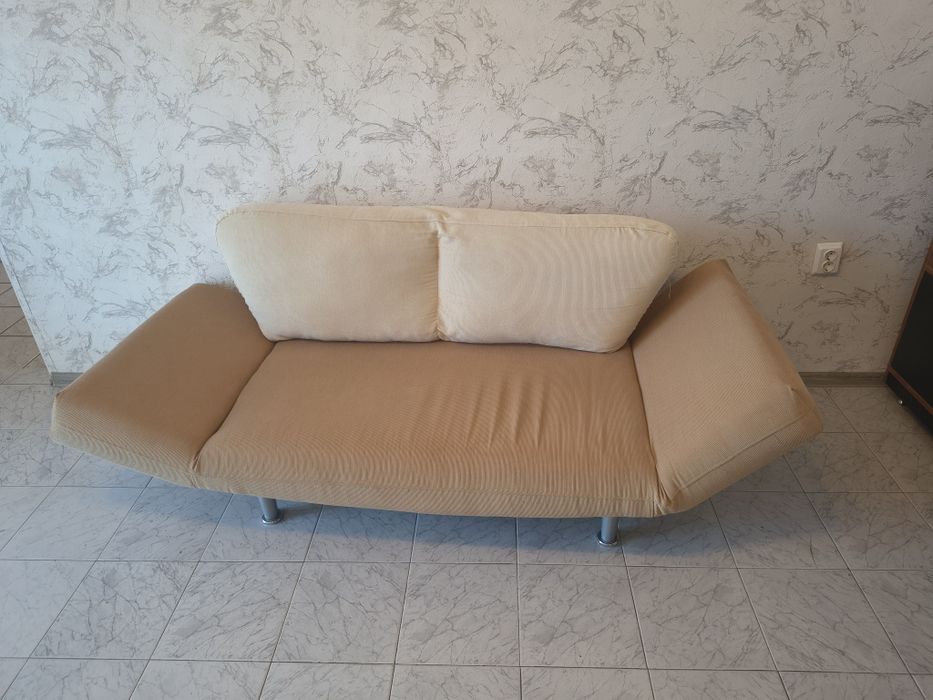 Диван - Статичен