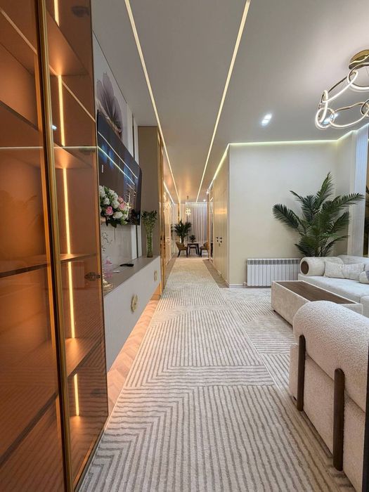 Квартира продается 4/3/11 на жк Silk Way