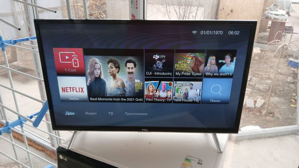 Срочно продам телевизор ТСЛ смарт тв