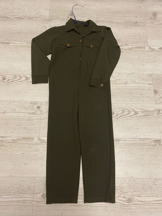 Продам комбенизон к 9 мая