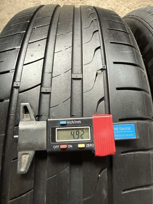 2x Anvelope Vara 215/55 r17 - Minerva Radial F205