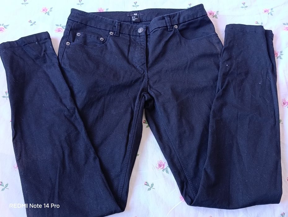 Продавам запазени дънки