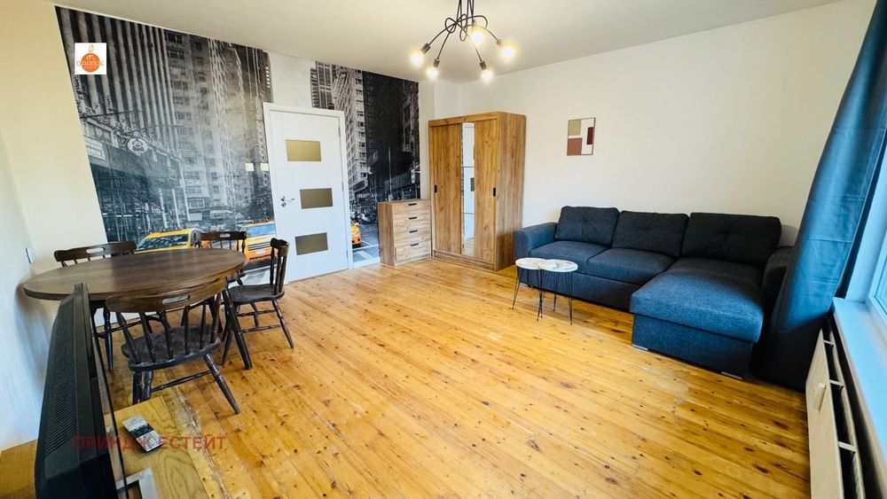 Дава се под наем Едностаен апартамент в София, Център - 45 кв.м за 498.27 € - Снимка #3