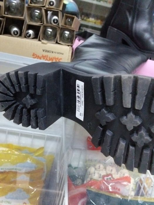 Продам сапоги женские