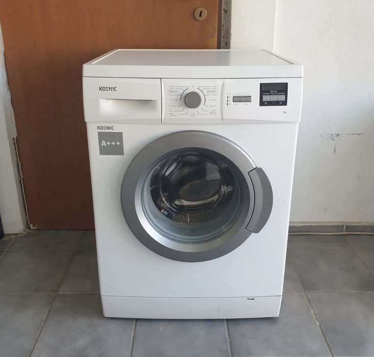 LICHIDARE DE STOC.  Masină de spălat rufe Bosch  / wae 288E364S3