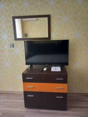 скрин / шкаф венге и оранж