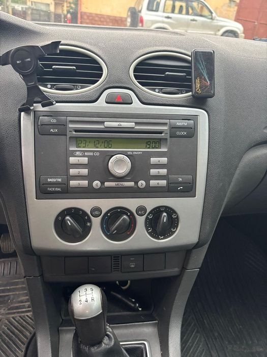 Vând Ford Focus MK2 unic proprietar