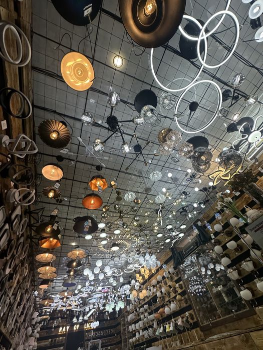 Люстры, Бра, Светоприборы.