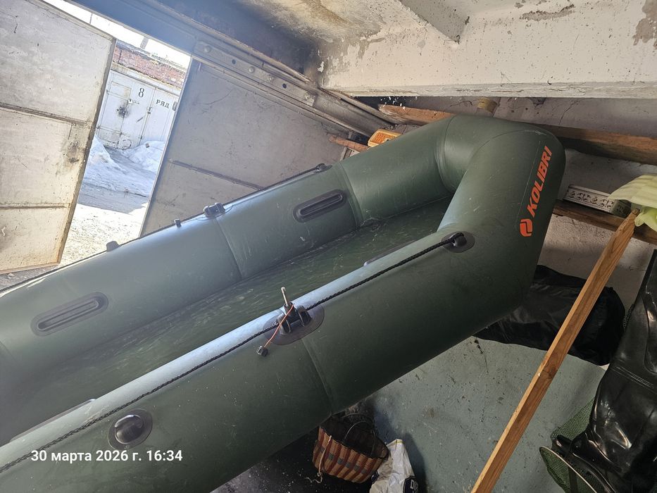 Лодка набувная...