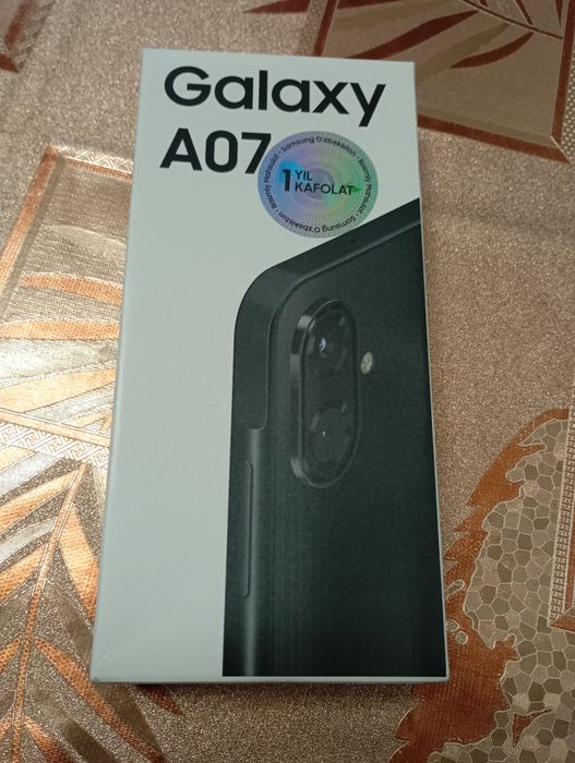 Самсунг А 07 черного цвета корпус  состояние новое