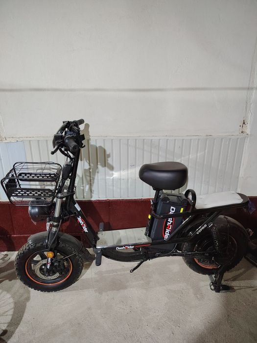 Velo skuter sotiladi
