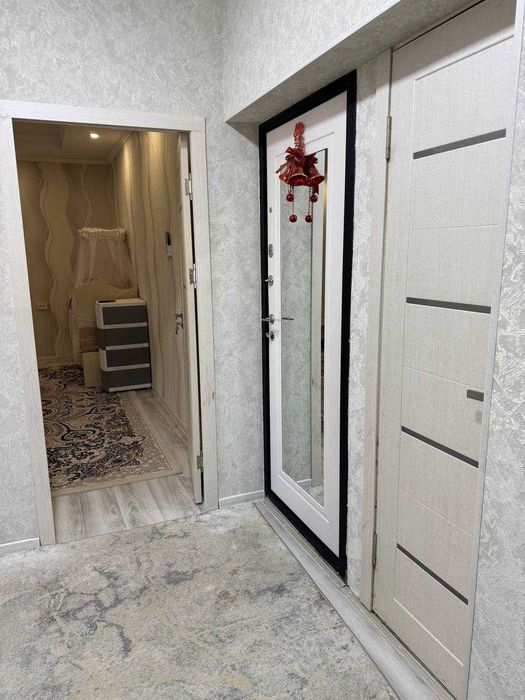 Продам 2/5/9 с ремонтом , комнаты раздельные . Ипотека