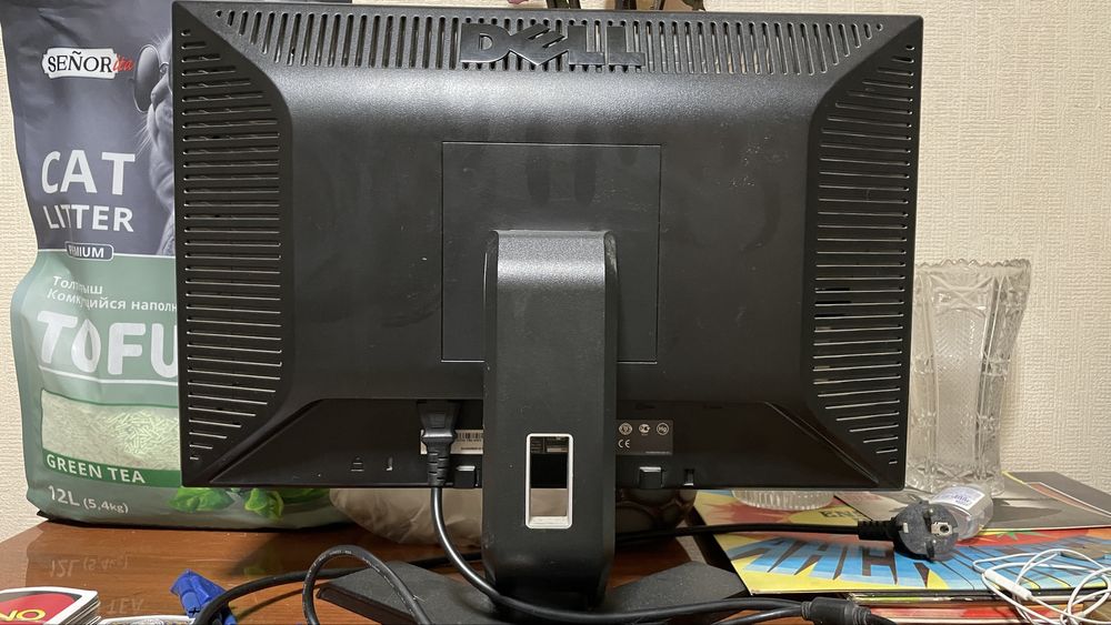 Продам монитор Dell