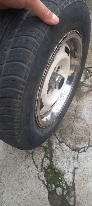 Гуми с джанти 175/70 R13