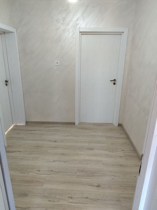 Продава се Етаж от къща в Каспичан - 80 кв.м за 861 €/кв.м - Снимка #7