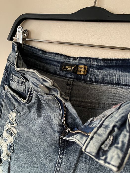 Лот дамски дрехи