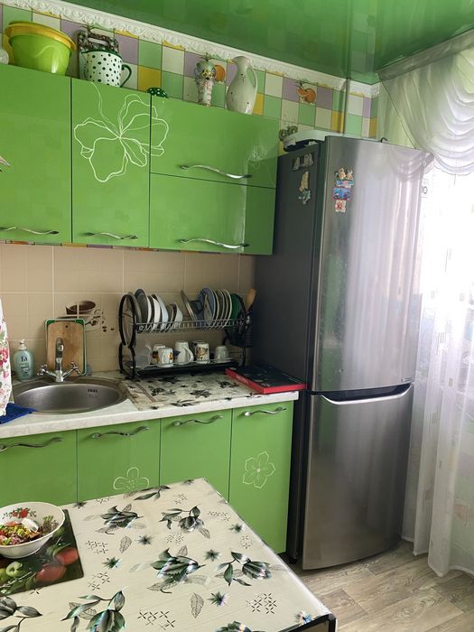 Продам 2-ух комнатную 4 район