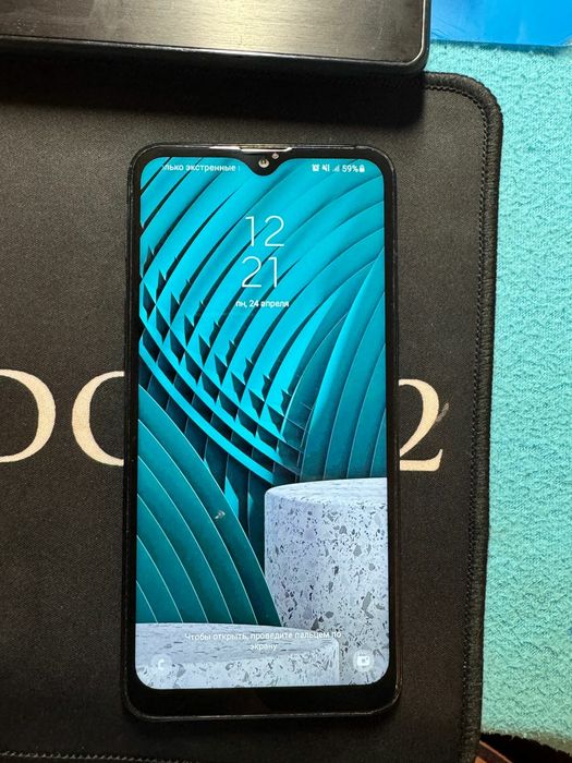 Продается два самсунга