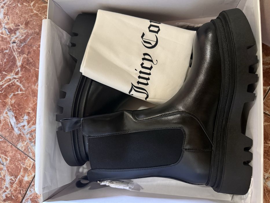 Боти Juicy Couture
