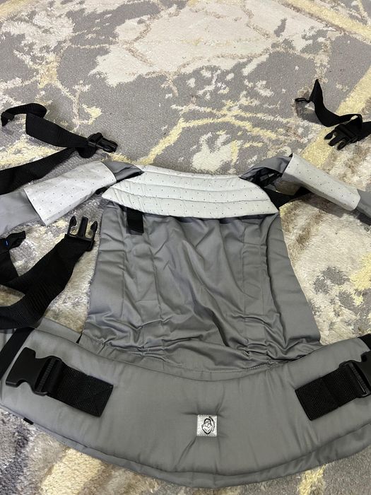 Продается эргорюкзак-слинг SlingoEmma Sling 2+ Tiddly.