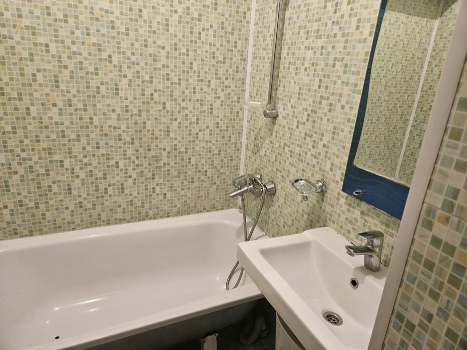 Сдается  2 комнатная квартира