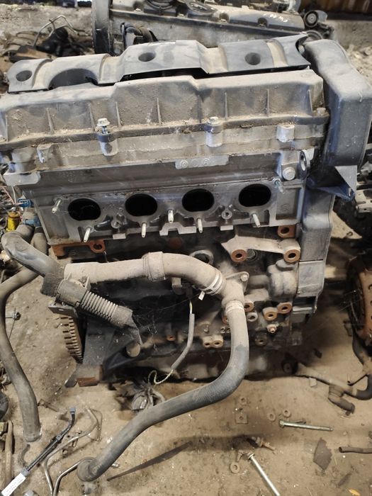 Двигател Пежо 307 1.6 i 16 v NFU 109 k