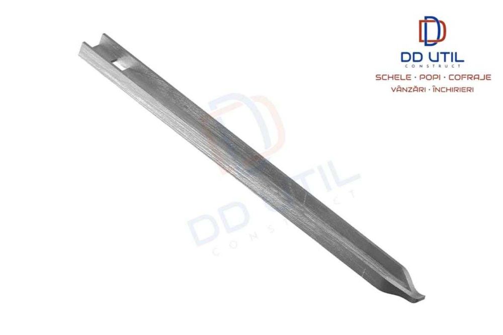 Montanti profil U cu cioc  50 cm, 100 cm pene, fluturasi, distantieri