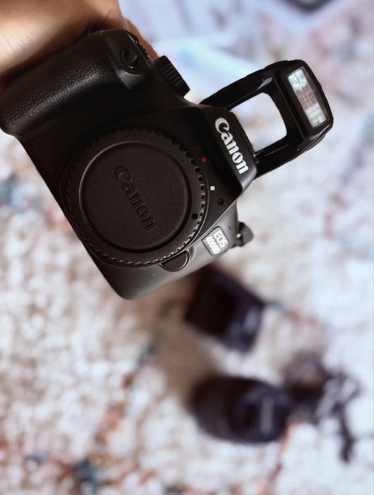 Aparat foto Canon DSLR EOS 4000D