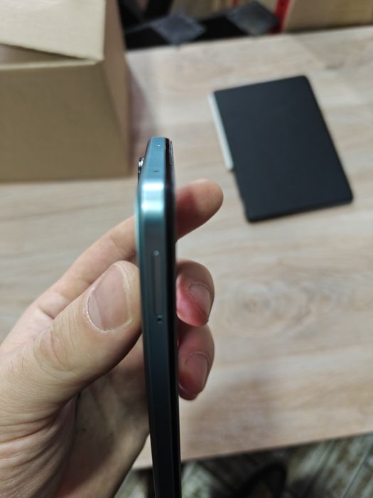 Продам Honor x7b