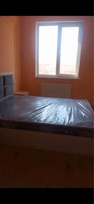 Ижарага 3 хонали 3 этаж,уй мебел билан жихозланаган. 500$ Микрорайон.