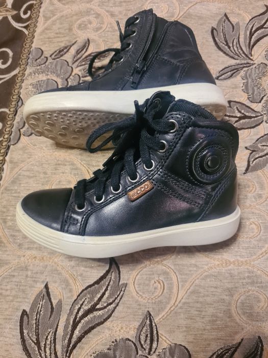 Ботиночки ECCO демисезонные