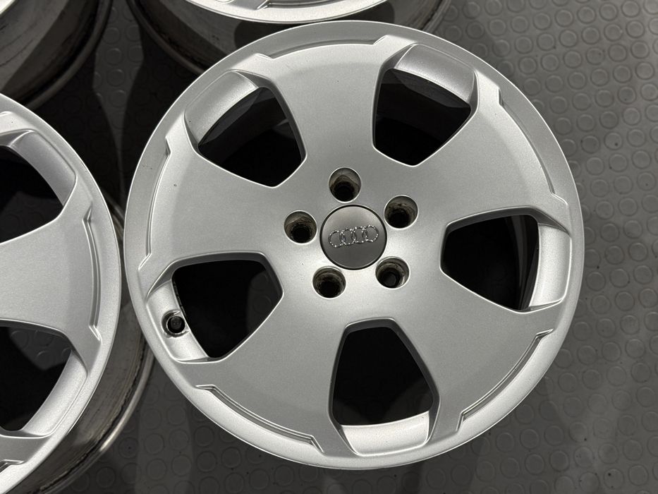 4бр. КАТО НОВИ 17” Ориг. Джанти 5х112 -AUDI/VW/SKODA/VAG-7.5Jx17, ET56