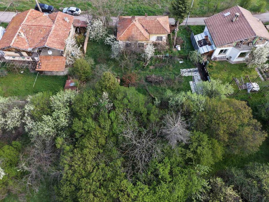 Продава се Къща в с. Волуяк, Област София-град - 59 кв.м за 864 €/кв.м - Снимка #1